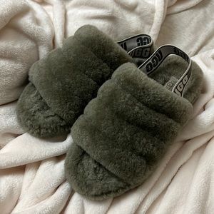 like new UGG back strap slippers